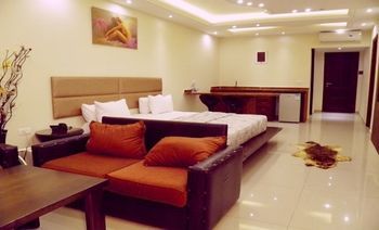 Bouery Hotel Kfar Yassine Exterior photo